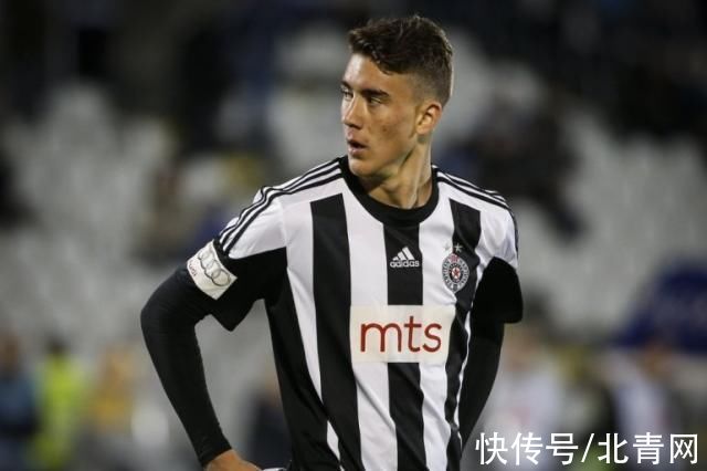 验丰富的中 验丰富的中