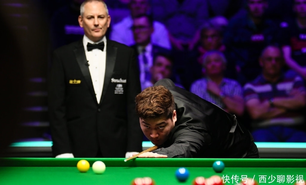 对蜂拥而至 对蜂拥而至